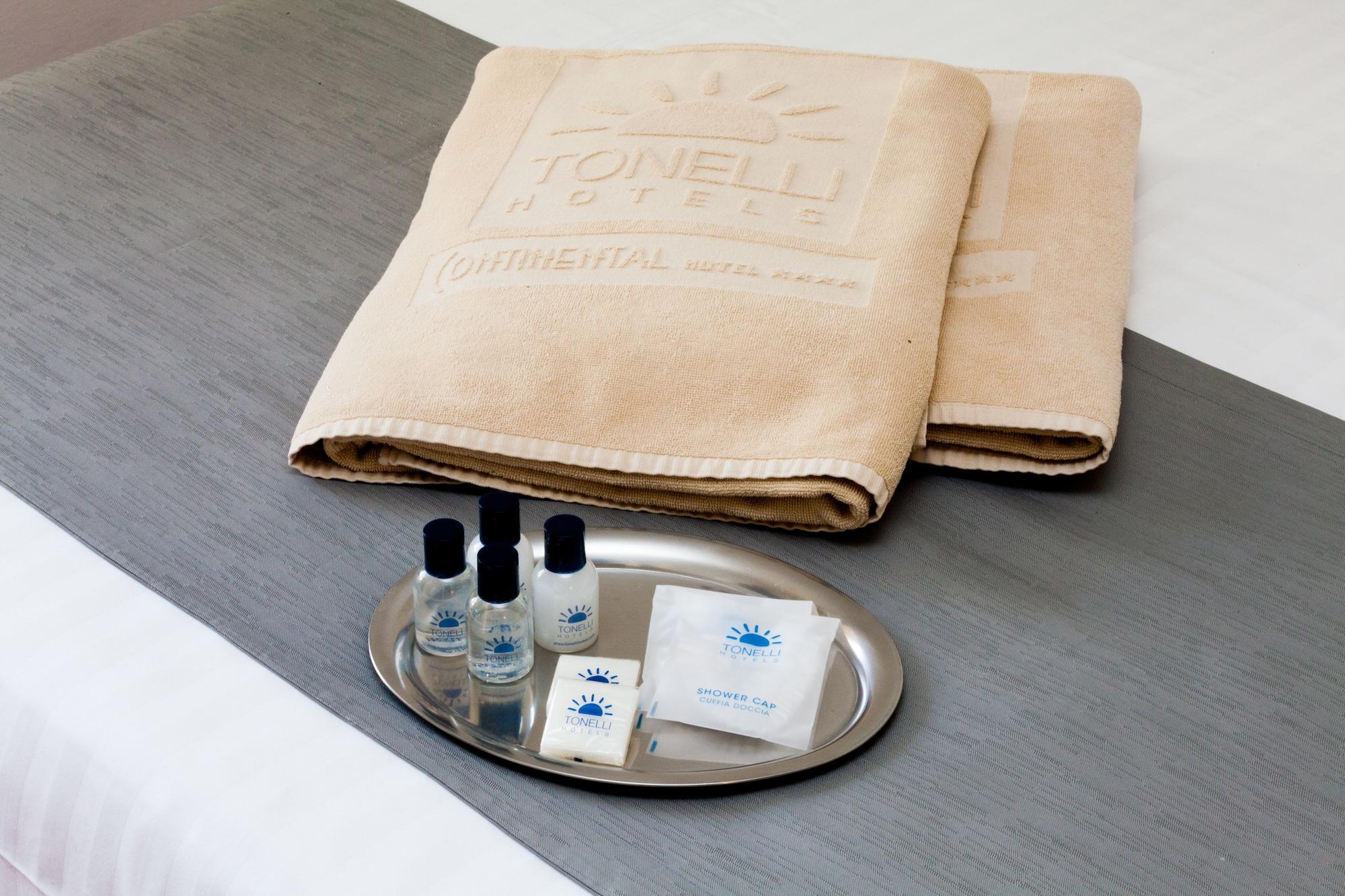 Hotel Continental - Tonelli Hotels トルボレ エクステリア 写真